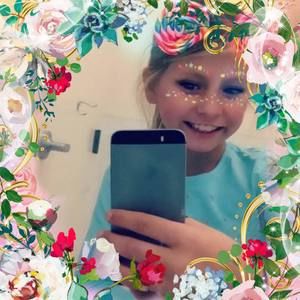 Meet your Posher, Hailey